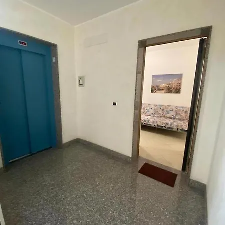 Guest house Petali Rosa- Dimora Mare *