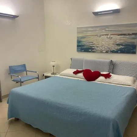 Guest house Petali Rosa- Dimora Mare *